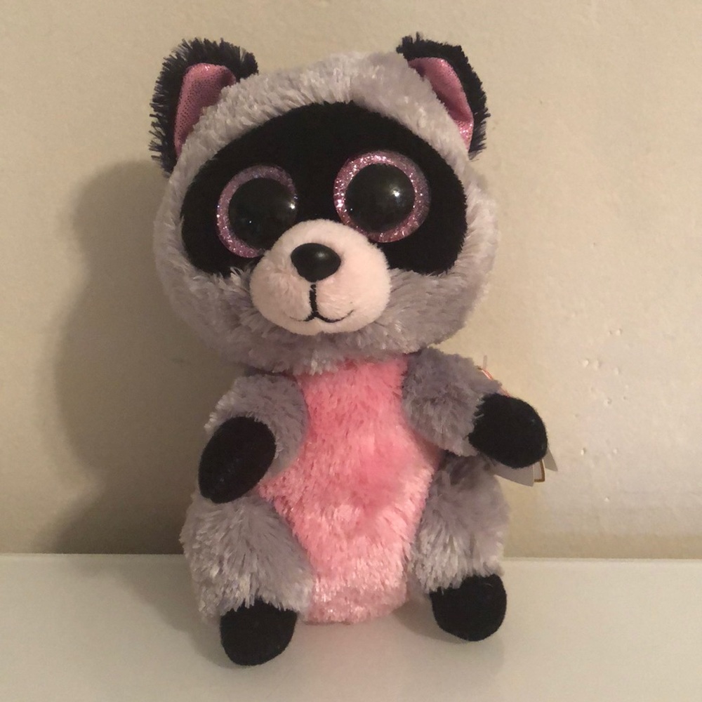 TY Beanie Boo “Rocco” the Raccoon